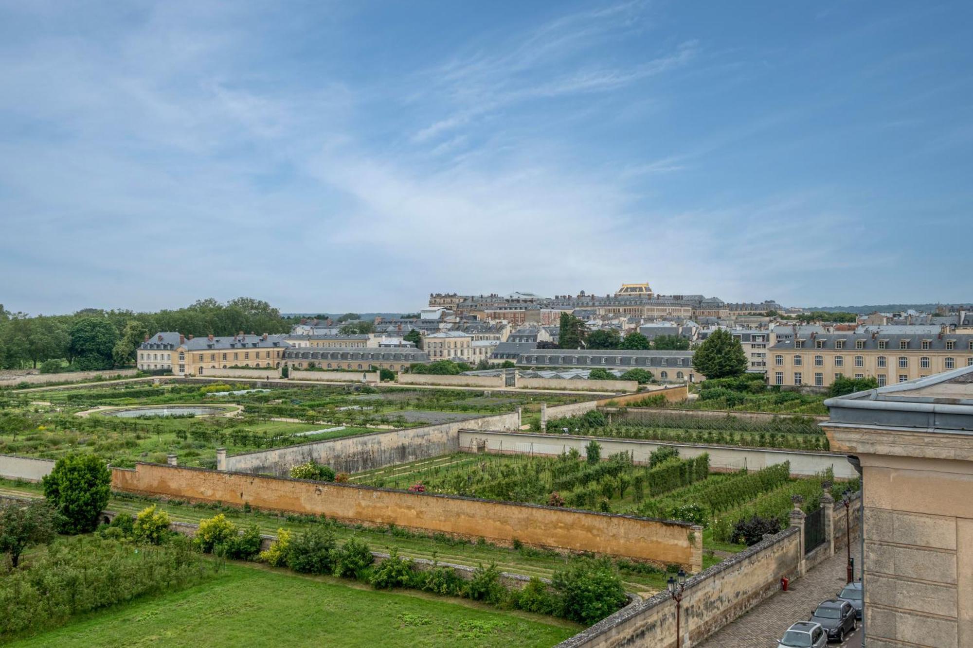 Apartment Le Classe 3 Etoiles Vue Chateau & Potager *